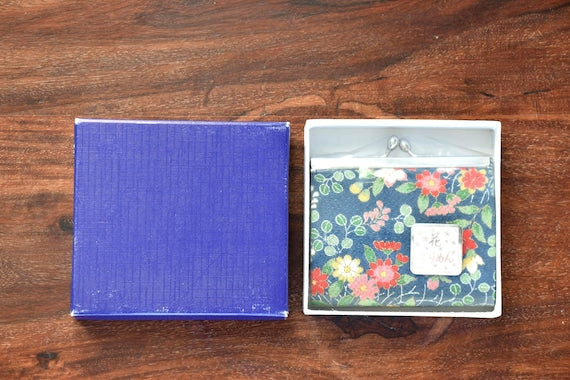Japanese Chirimen Coin Purse, Floral Clasp Wallet
