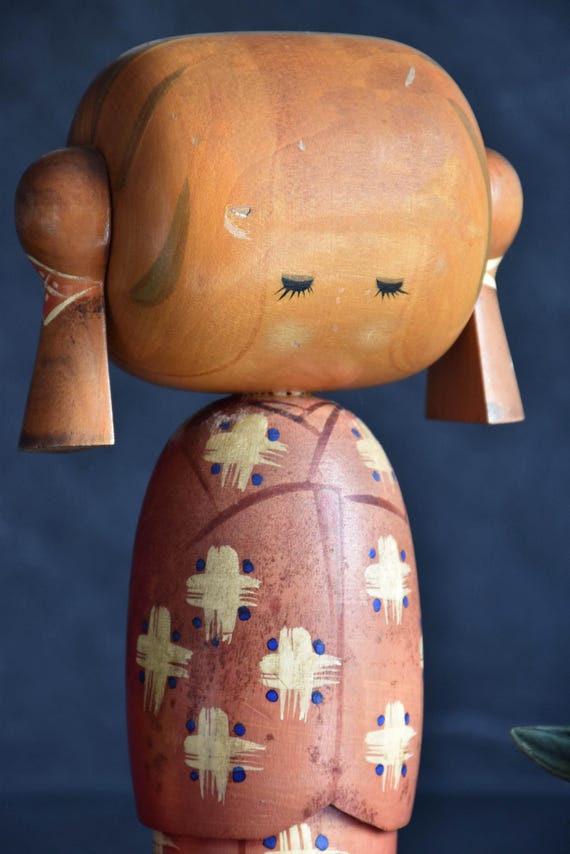 Hajime Miyashita Sosaku kokeshi front closeup of the face