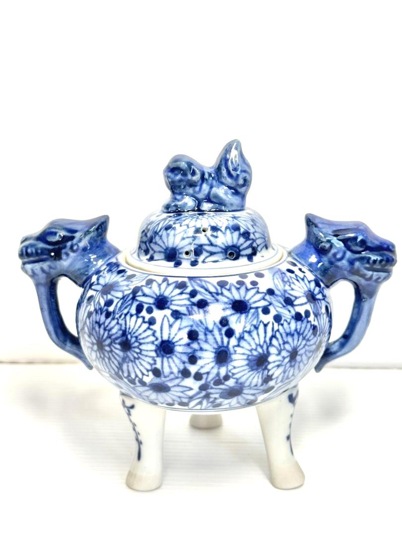 Kutani Porcelain Koro Blue And White Shishi Lion Motif front view with white background
