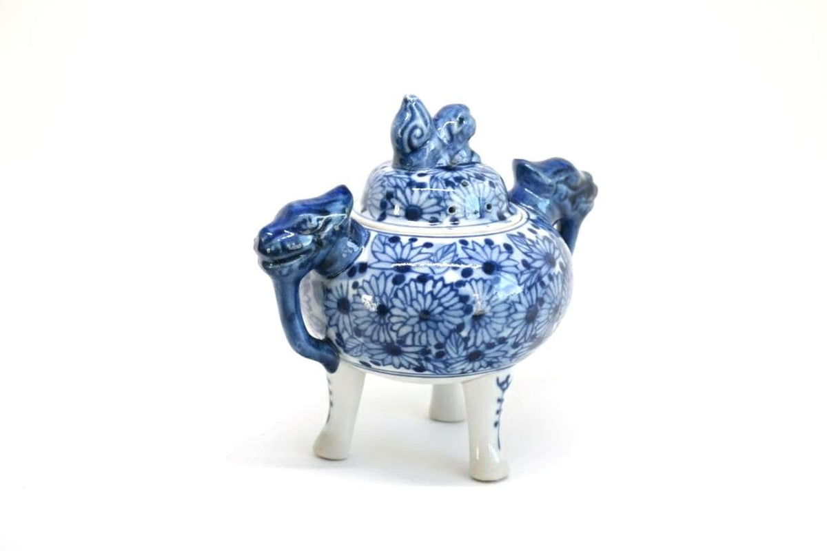 Kutani Porcelain Koro Blue And White Shishi Lion Motif side view showcasing handles