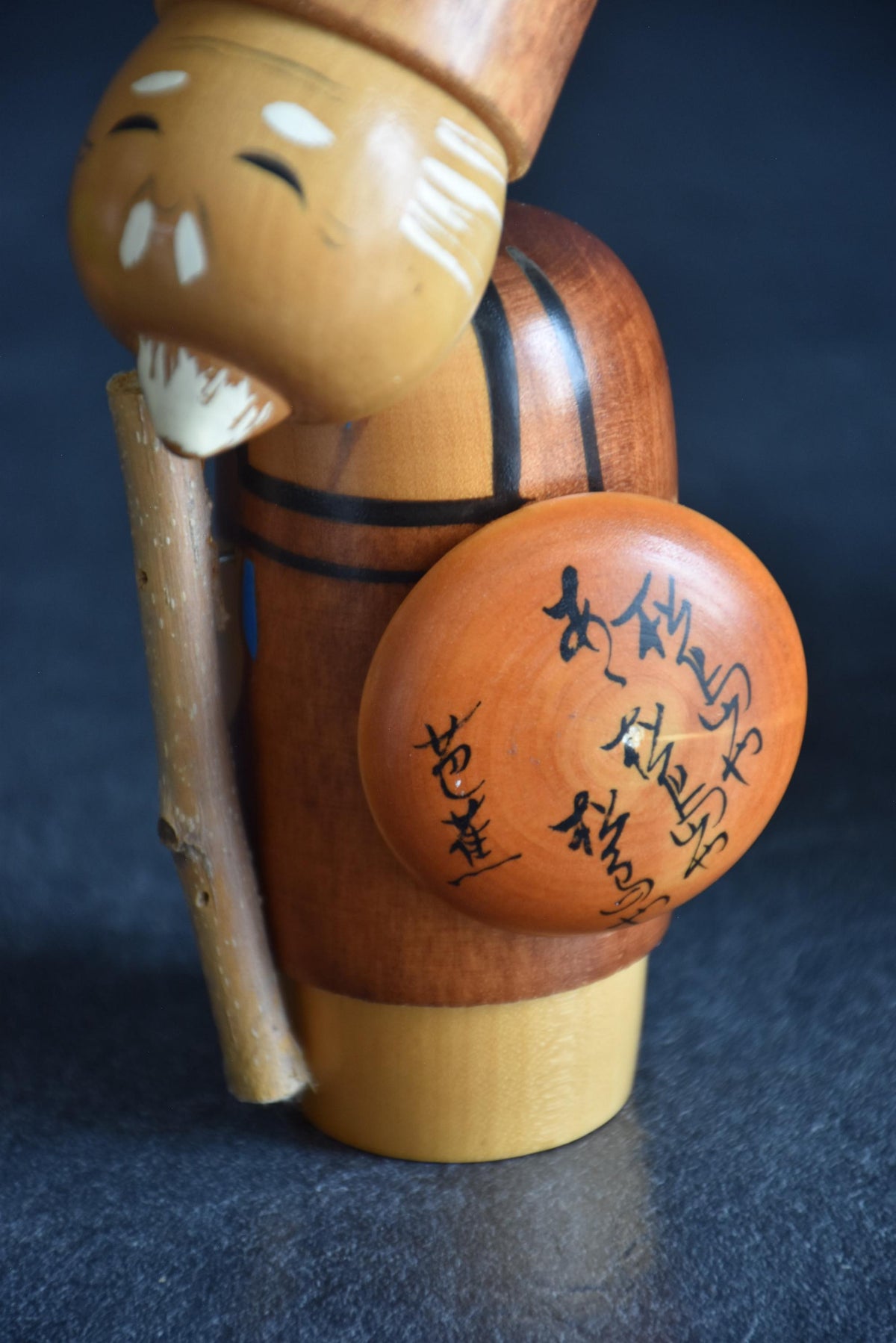 Hajime Miyashita Creative Kokeshi Matsuo Basho close up of calligraphy text on the travel hat accessory