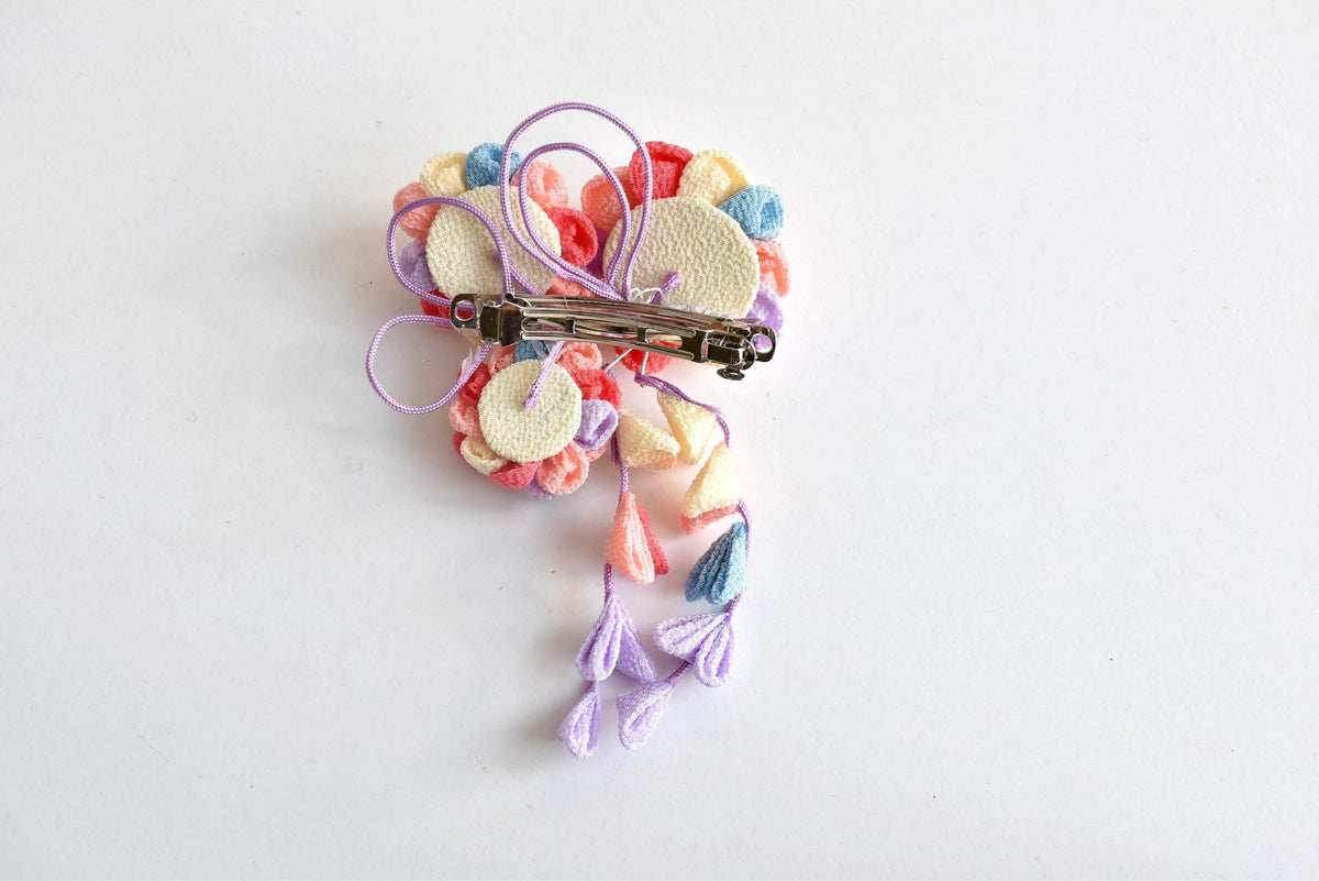 Chirimen Crepe Tsumami-Zaiku Floral Kanzashi Barette showing the metal clasp on the back