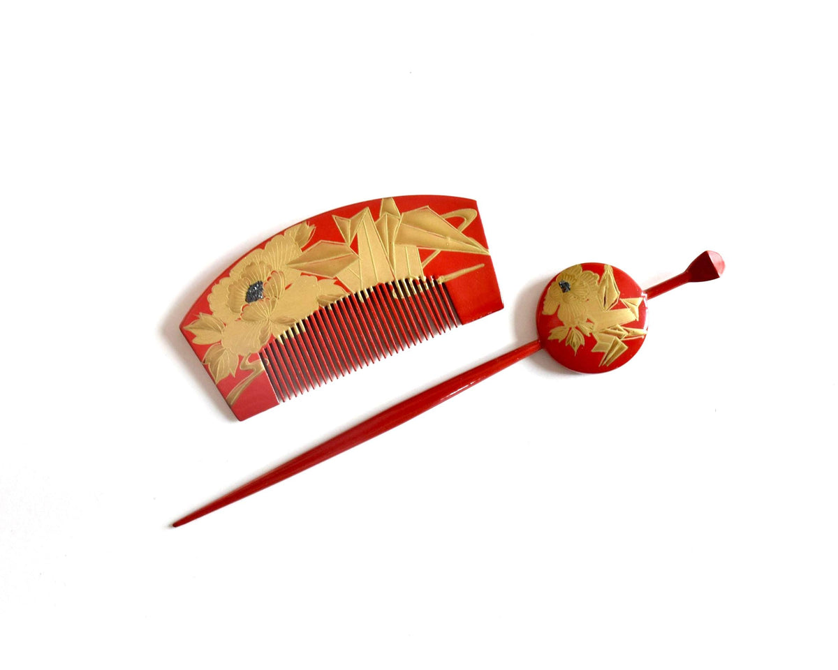 Red Lacquer Kanzashi Set: Origami Crane And Peony comb and hair stick arrangement