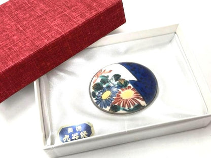 Kutani Floral Ceramic Brooch