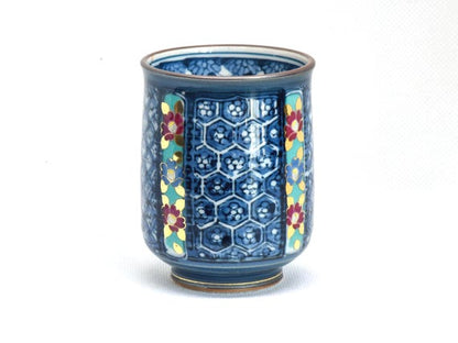 Kiyomizu-Yaki Yunomi Cup Floral Motif Sculpted Handle