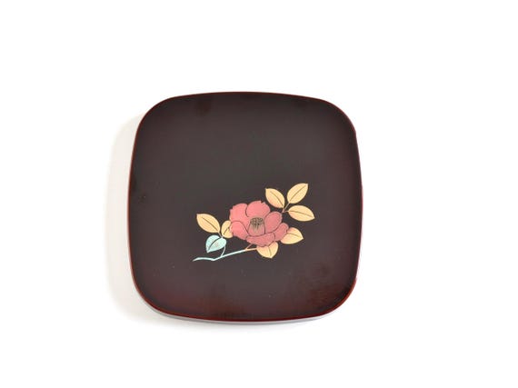 Japanese Urushi Lacquer Coaster Tsubaki Camellia serving tray with reddish-black lacquer finish and floral motif