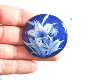 Kiyomizu-Yaki Floral Brooch