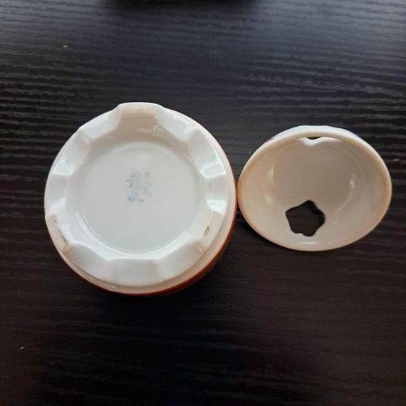 Arita Porcelain Koro With Gold Landscape