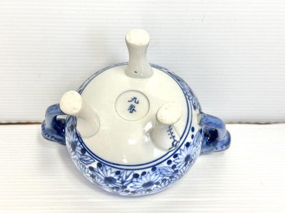 Kutani Porcelain Koro Lion Motif Incense Burner