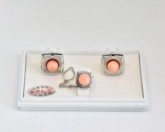 Ezaki Coral Cufflinks & Tie Pin Set centered front view in original white display box