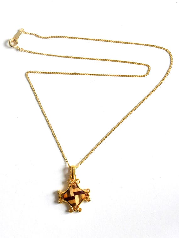 Yosegi Zaiku Star Pendant Necklace laid out completely with full chain and pendant