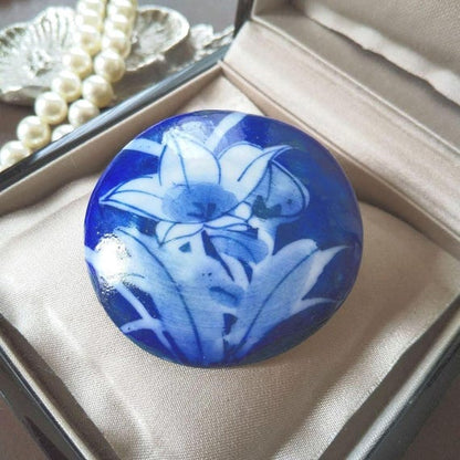 Kiyomizu-Yaki Floral Brooch