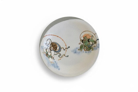 Japanese Porcelain Wind And Thunder Plates (Set Of 3)