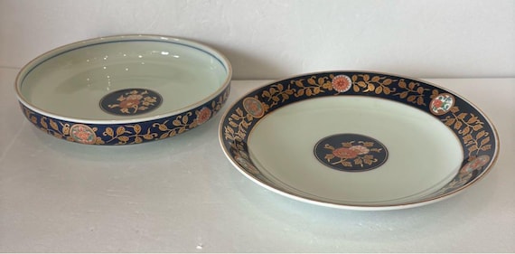 Arita Kiyomitsu Serving Set: Floral & Gold