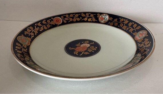 Arita Kiyomitsu Serving Set: Floral & Gold