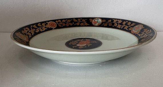 Arita Kiyomitsu Serving Set: Floral & Gold
