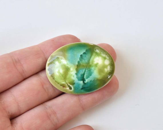 Kutani Ceramic Brooch Leaf Motif