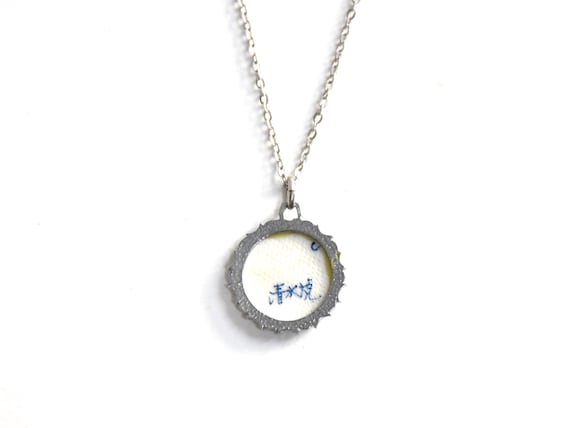 Kiyomizu-Yaki Blue Floral Pendant Necklace