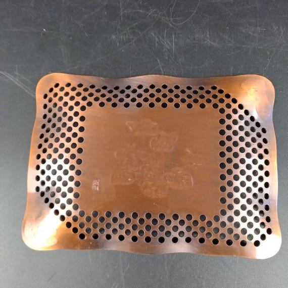 Copper Openwork Saucers With Chopstick Rests