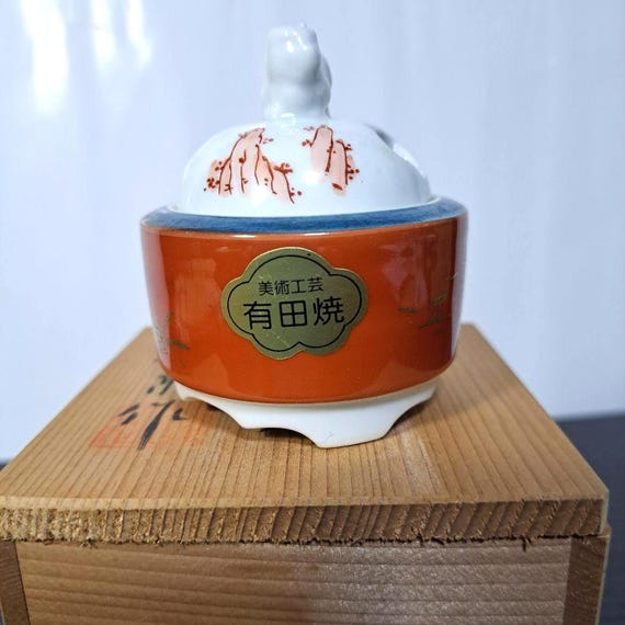 Arita Porcelain Koro With Gold Landscape