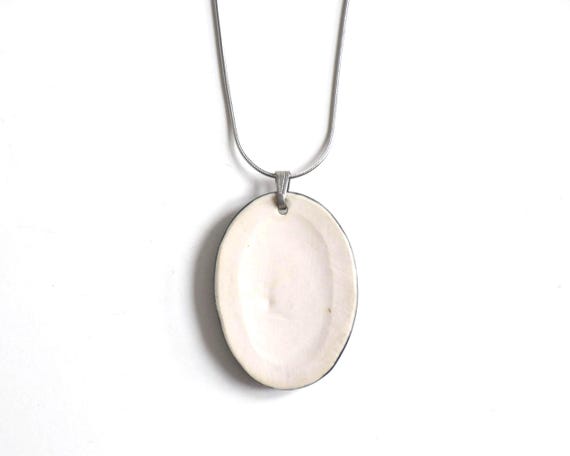 Kiyomizu-Yaki Blue Floral Pendant Necklace