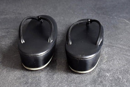 Black Zori Sandals And Clutch Set