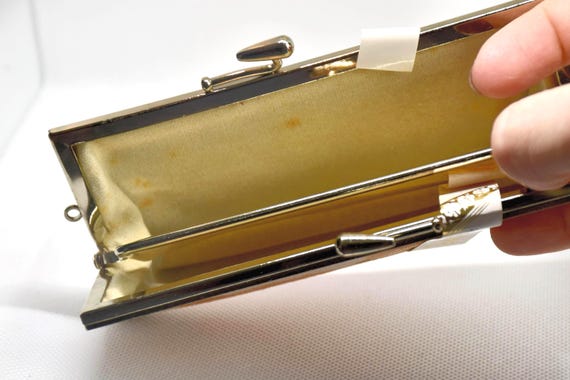 Hakata-Ori Silk Gamaguchi Coin Purse With Gold And