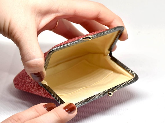 Red Silk Clasp Coin Purse