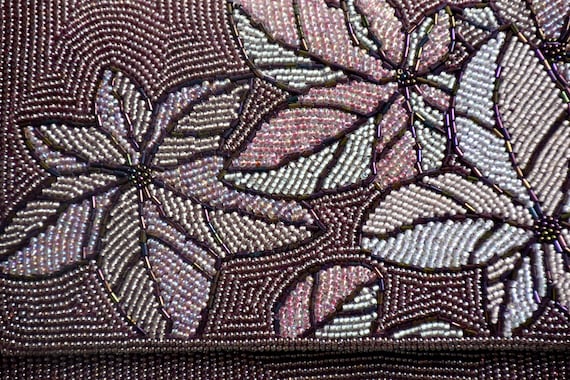 Japanese Beaded Clutch Floral Design close up of glass beadwork pattern