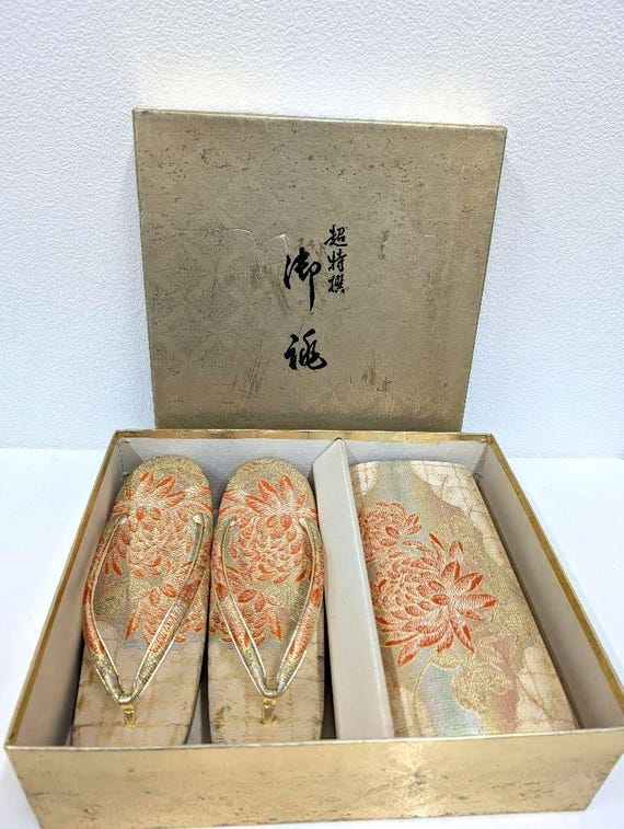 Gold Brocade Zori Sandals And Clutch Set
