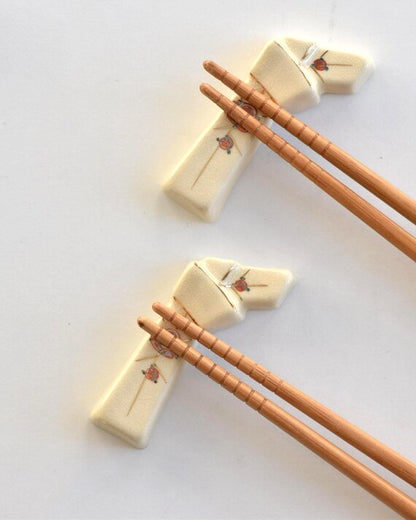 Satsuma Isoniwa-Yaki Chopstick Rests