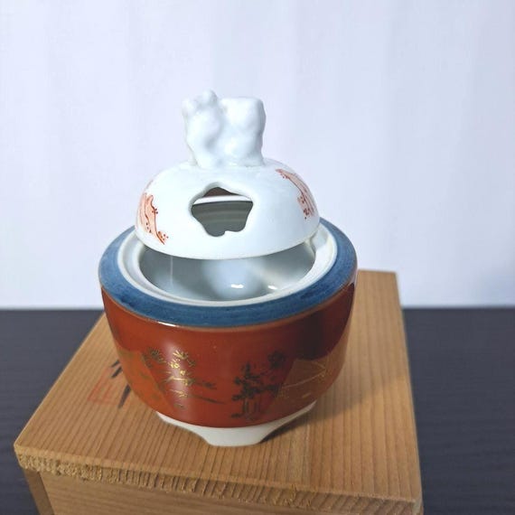 Arita Porcelain Koro With Gold Landscape