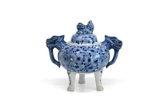 Kutani Porcelain Koro Lion Motif Incense Burner