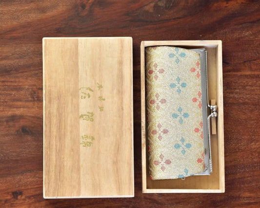 Saga Nishiki Brocade Coin Purse in Japanese brocade with original wooden box