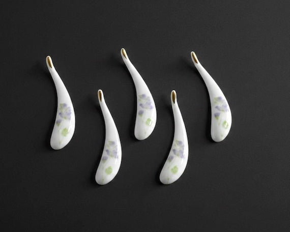 Japanese Porcelain Chopstick Rest Set
