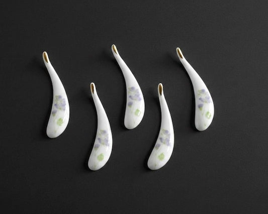 Japanese Porcelain Chopstick Rest Set