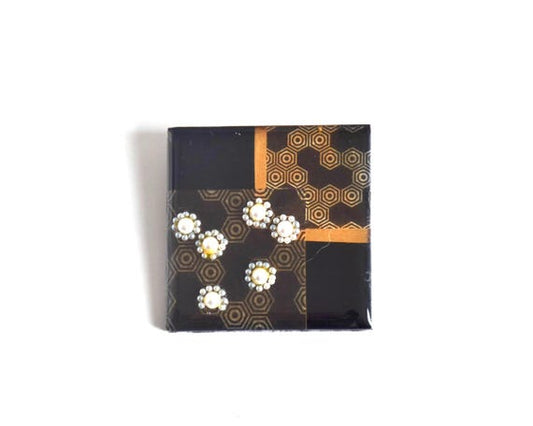Japanese Wood Brooch Kikkō Paper Inlay
