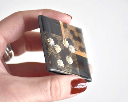 Japanese Wood Brooch Kikkō Paper Inlay