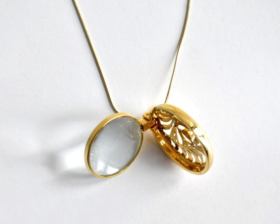 Japanese Magnifying Locket Pendant Necklace