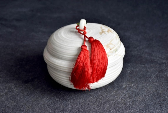 Kyoto Kiyomizu-Yaki Momiji Lidded Ceramic Box