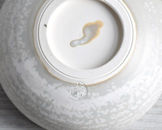 Kiyomizu-Yaki Lidded Ceramic Box