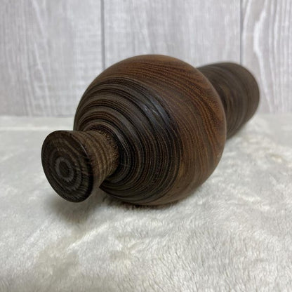 Seijaku Silence Kokeshi by Sanpei Yamanaka