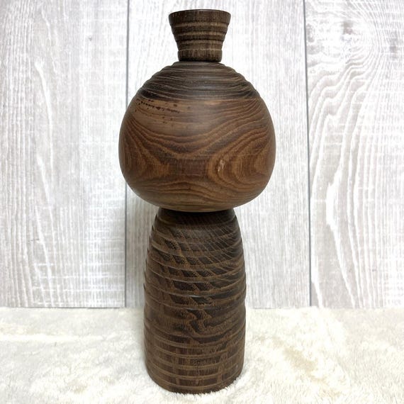 Seijaku Silence Kokeshi by Sanpei Yamanaka
