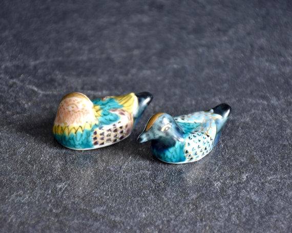 Japanese Porcelain Bird Chopstick Rests Set Of 2