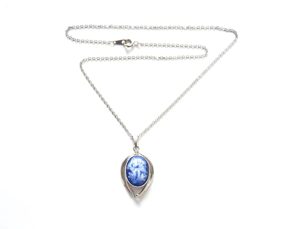 Porcelain Pendant Necklace, Blue And White Japanese