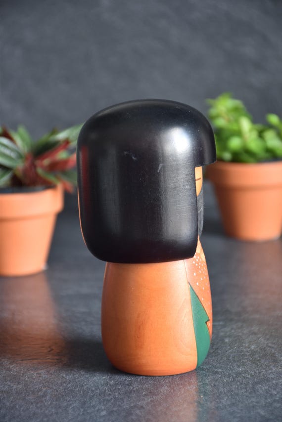 Sogen Spring'S Arrival Kokeshi Doll