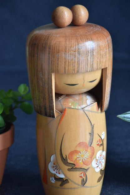 Kojo Tanaka Sosaku Kokeshi Doll