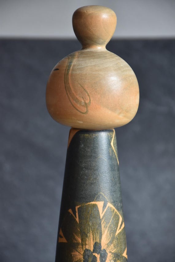 Issetsu Kuribayashi Creative Kokeshi Doll