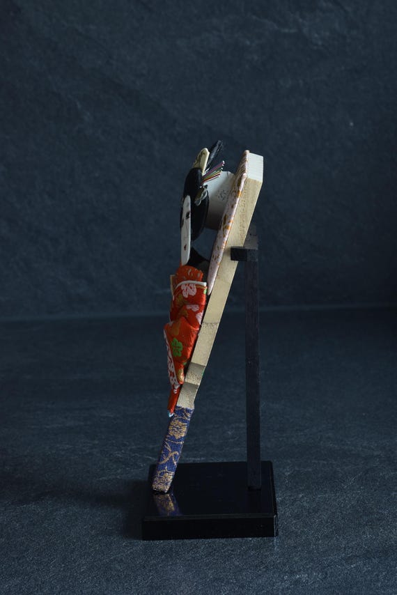 Hagoita Battledore With Kimono Doll