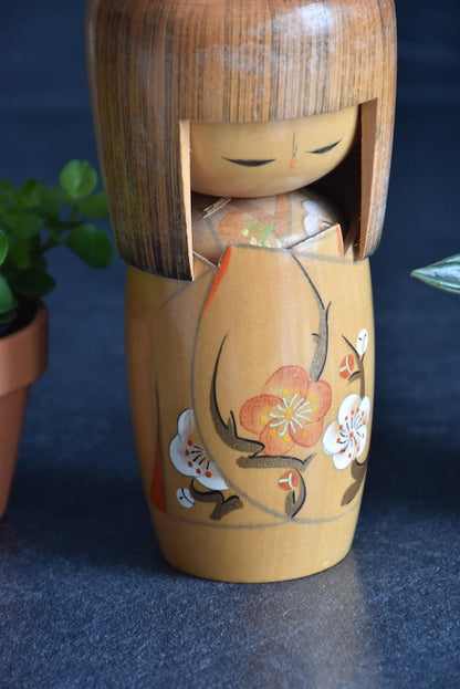 Kojo Tanaka Sosaku Kokeshi Doll